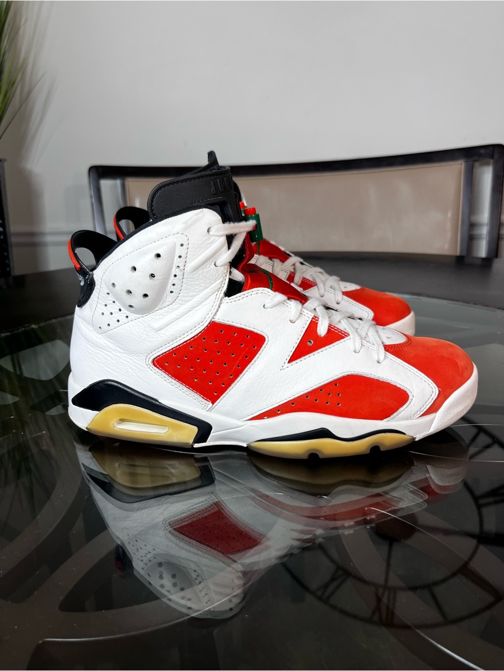 Nike Air Jordan 6 VI Retro
Gatorade  Orange Men Sz 10.5